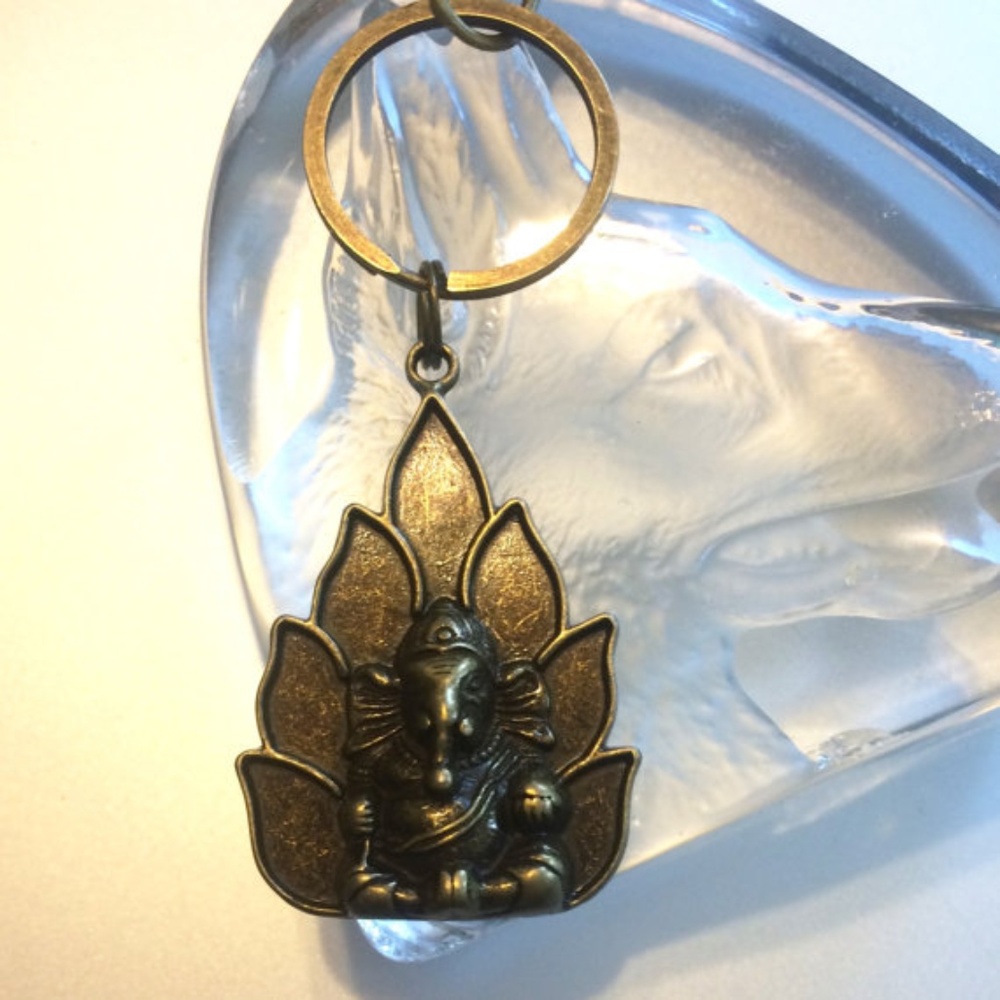 Elephant Buddha Bronze Tone Keychain Meditation